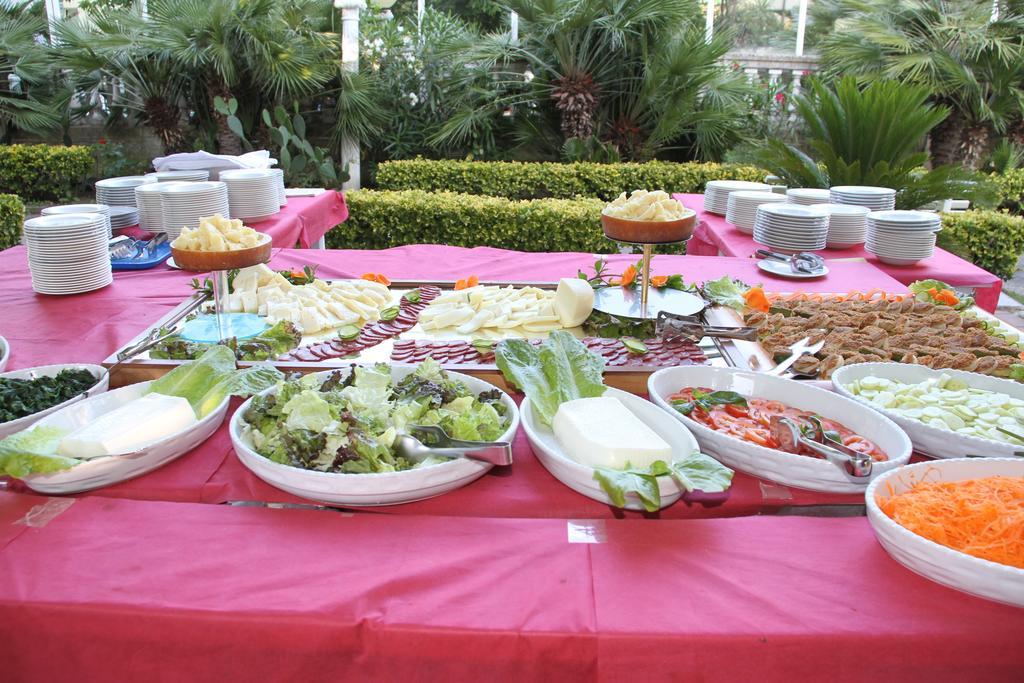 קאטוליקה Hotel Garden מראה חיצוני תמונה