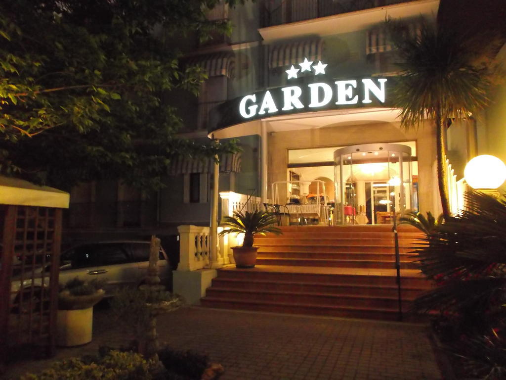קאטוליקה Hotel Garden מראה חיצוני תמונה