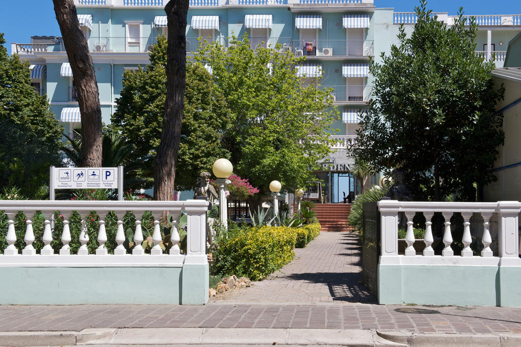 קאטוליקה Hotel Garden מראה חיצוני תמונה